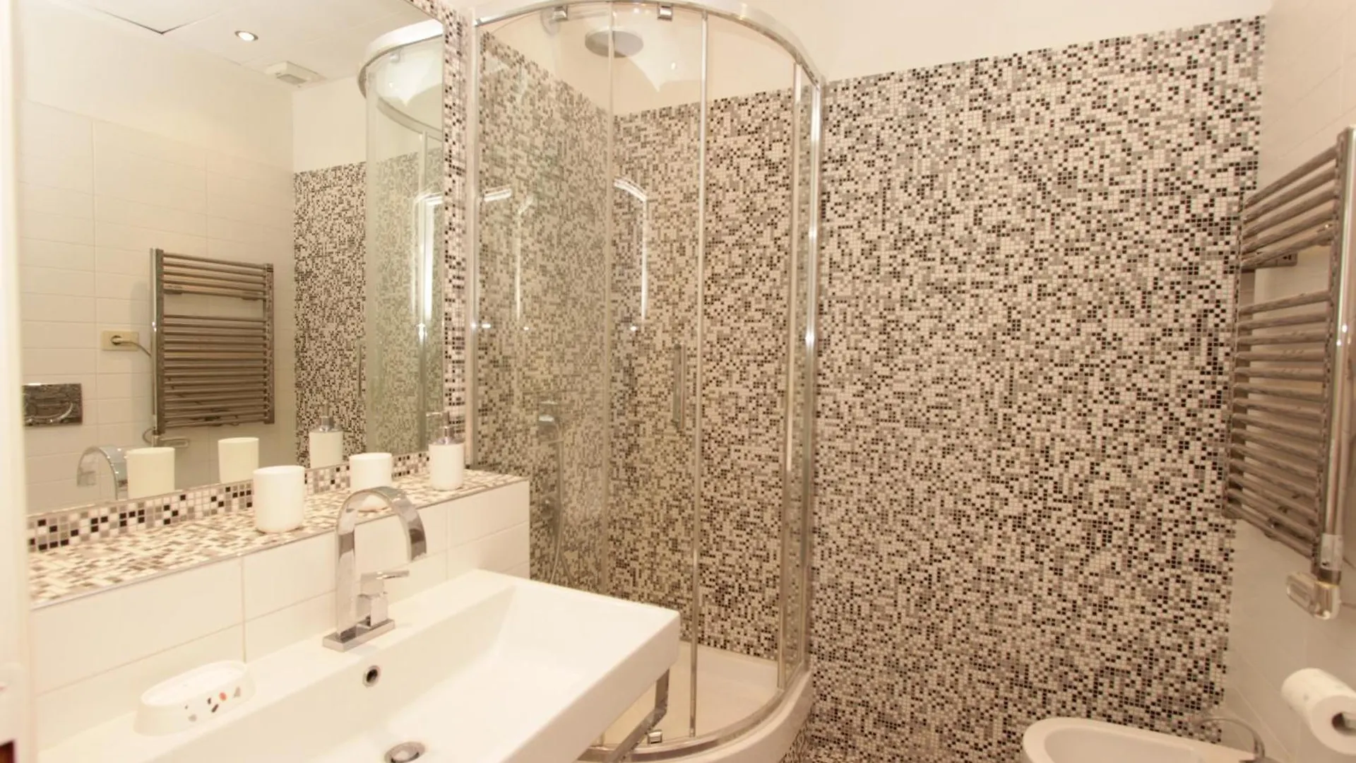 Crescenzio Flats Apartment Rome